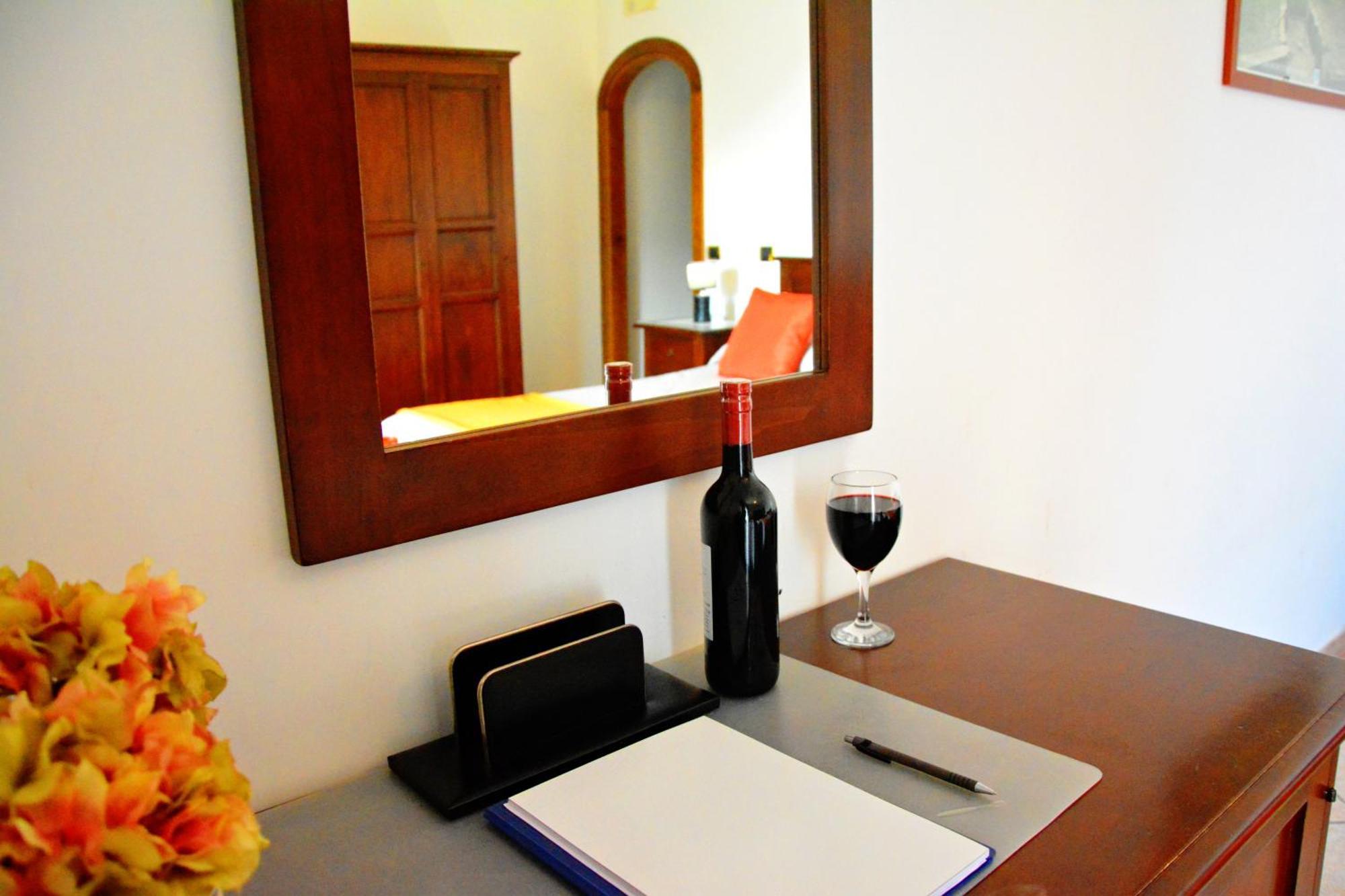 Agriturismo Sul Sentiero Pianillo Luaran gambar